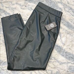 Vince Camuto willow green Ankle Pants